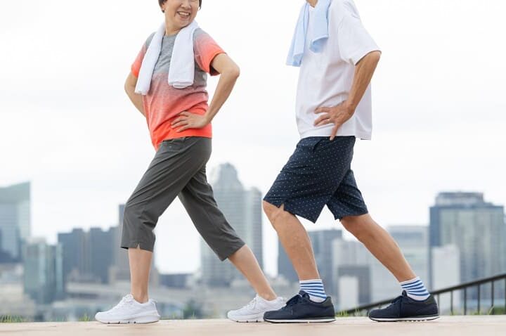 健康寿命を伸ばす運動とは？自立した体を保つために必要な運動と始め方